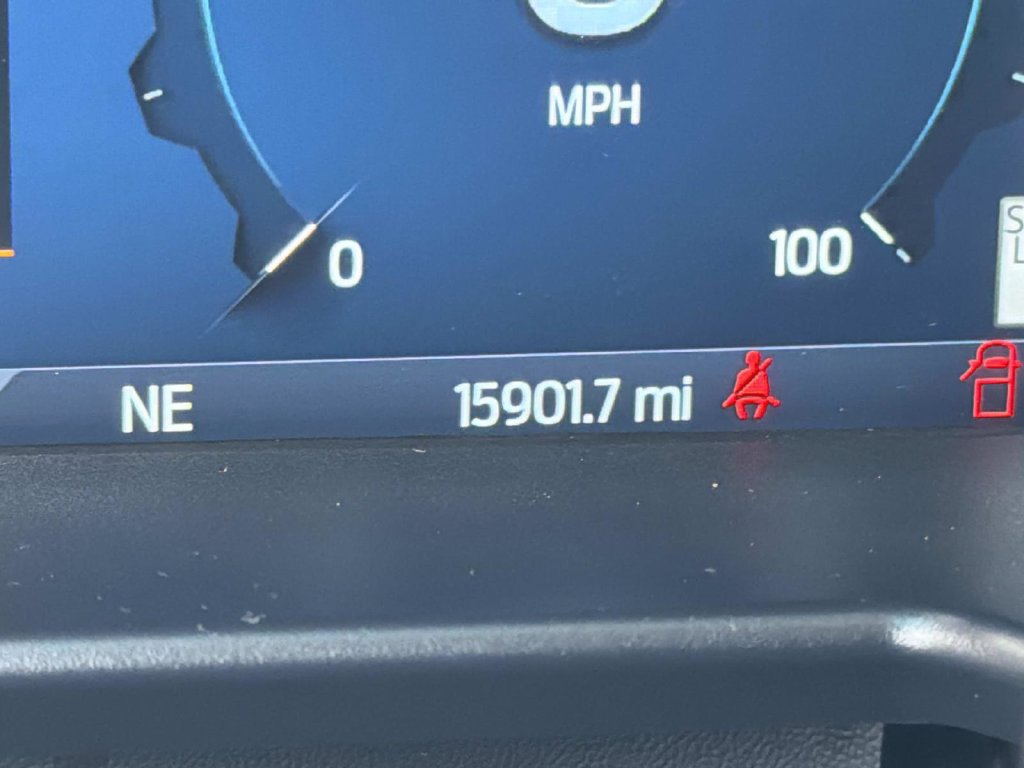 Used 2025 Ford F250 Platinum AWD/4WD image 3