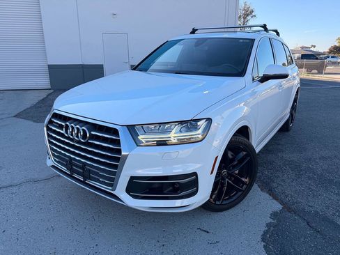 Used 2018 Audi Q7 3.0T Prestige w/ Prestige Package AWD/4WD image 12