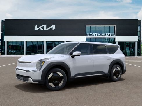 New 2026 Kia EV9 Light RWD image 3
