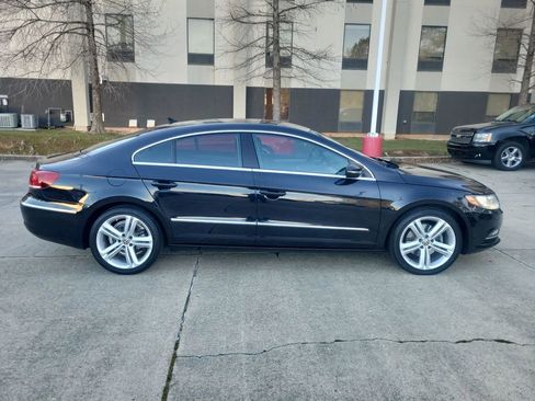 Used 2013 Volkswagen CC Sport image 11