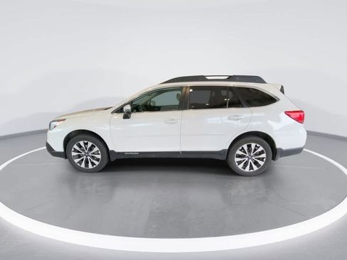 Used 2015 Subaru Outback 3.6R Limited AWD/4WD image 5