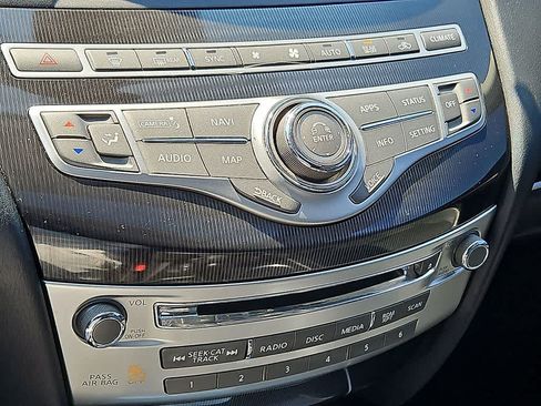 Used 2019 INFINITI QX60 Luxe w/ Essential Package AWD/4WD image 16