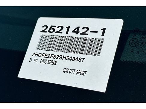 Used 2025 Honda Civic Sport image 54