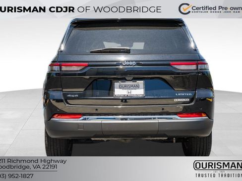 Used 2023 Jeep Grand Cherokee Limited AWD/4WD image 6