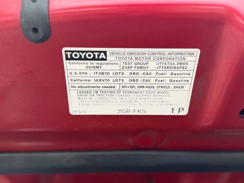 Used 2018 Toyota Tacoma TRD Off-Road w/ Technology Package AWD/4WD image 77