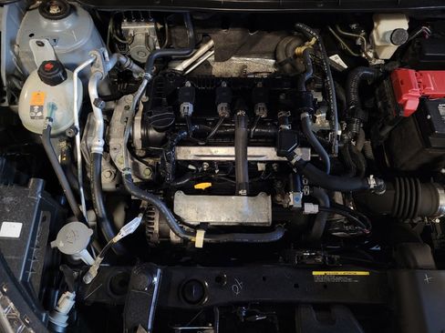 Used 2023 Nissan Kicks SV FWD image 30