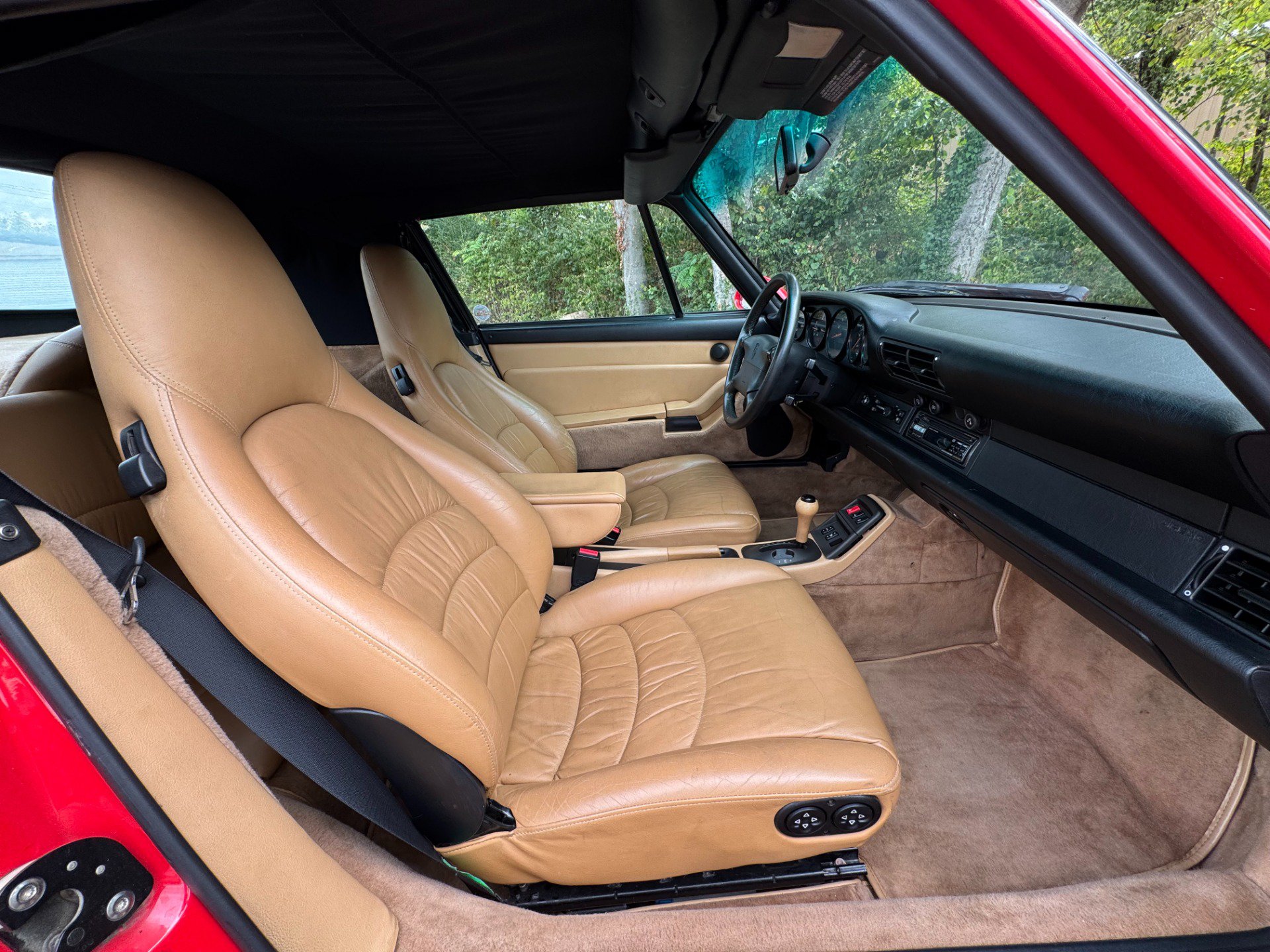 Used 1997 Porsche 911 Carrera RWD image 27