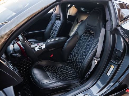 Used 2014 Chevrolet Corvette Stingray Coupe w/ 2LT Preferred Equipment Group image 5