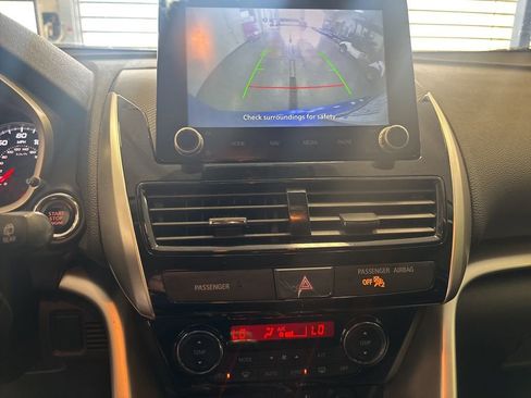 Used 2023 Mitsubishi Eclipse Cross SE image 4