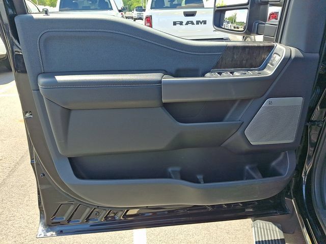 Used 2026 Ford F450 Lariat w/ Lariat Ultimate Package AWD/4WD image 12