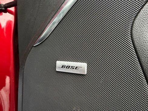 Used 2023 GMC Yukon XL Denali w/ Denali Reserve Package image 7