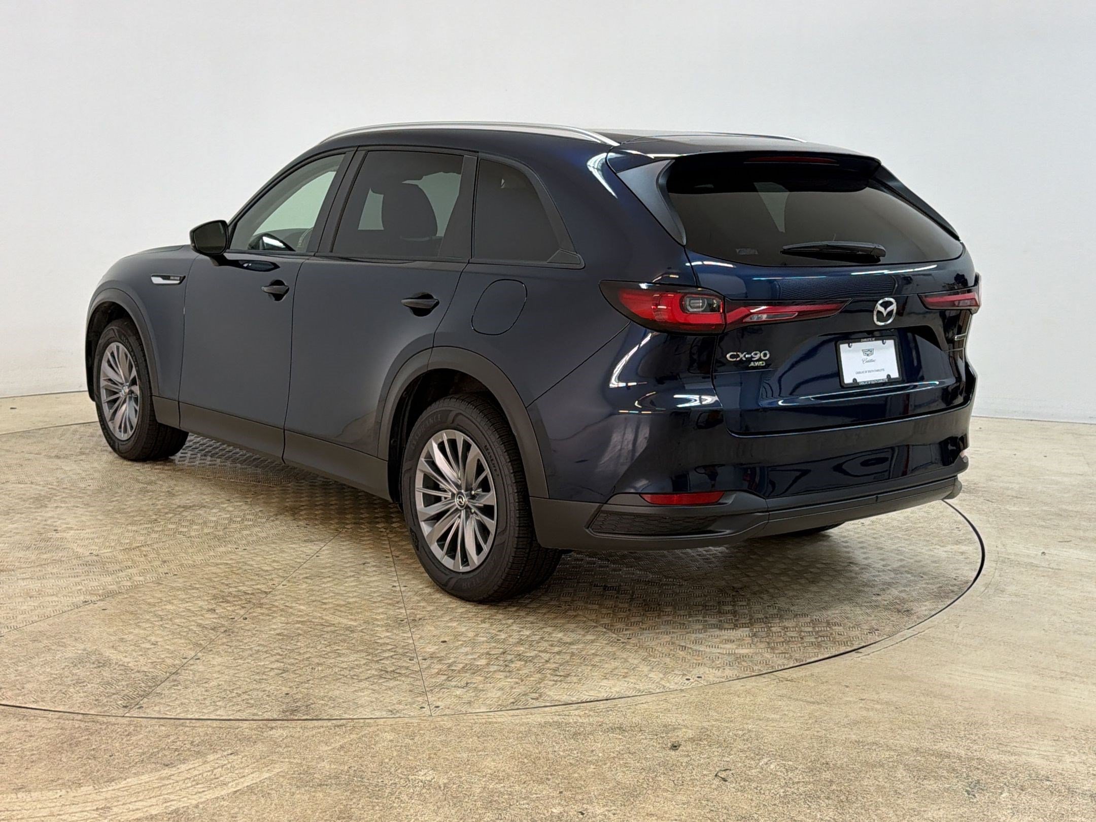 Used 2025 MAZDA CX-90 3.3 Turbo w/ Select Package AWD/4WD image 3
