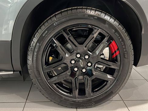 New 2025 Chevrolet Blazer LT w/ Redline Edition image 9