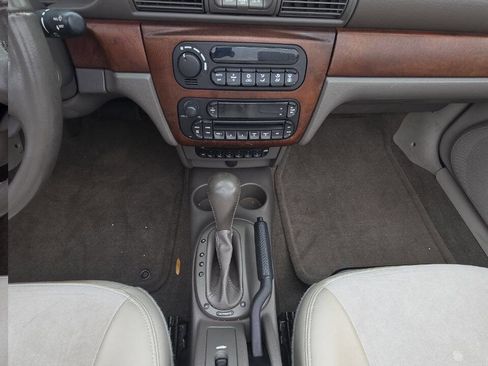 Used 2006 Chrysler Sebring Limited w/ Spring Special Group image 19