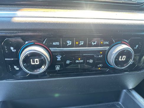 Used 2023 Chevrolet Silverado 1500 RST AWD/4WD image 24