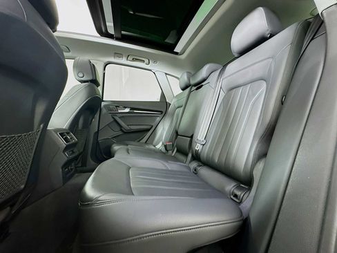 Used 2019 Audi Q5 2.0T Premium Plus w/ Premium Plus Package image 23