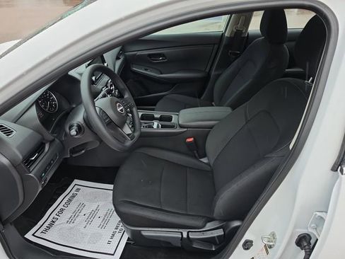 Used 2025 Nissan Sentra S FWD image 9
