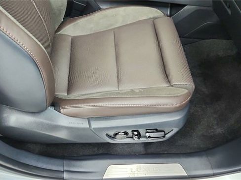 Used 2025 Lexus TX 350 350 Luxury image 22