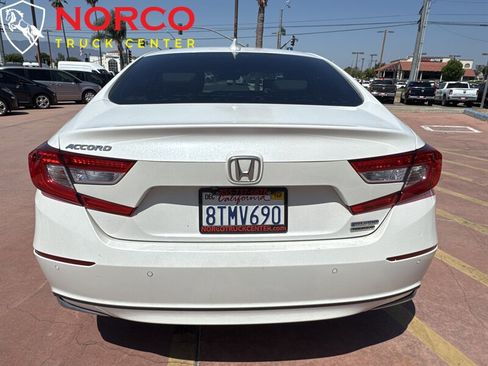 Used 2020 Honda Accord Touring image 7