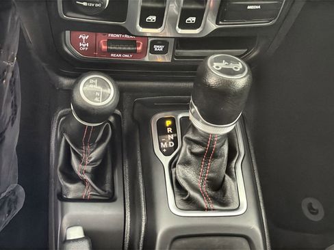 Used 2018 Jeep Wrangler Rubicon image 22