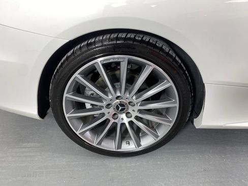 Used 2018 Mercedes-Benz C 300 Cabriolet image 31