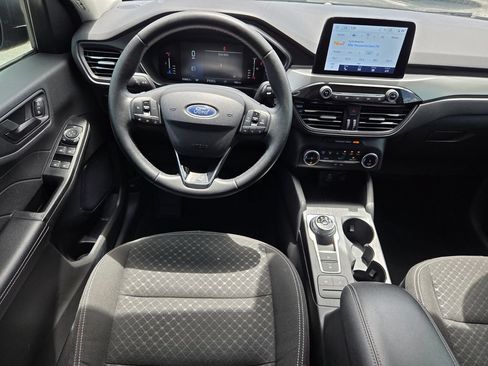 Used 2024 Ford Escape Active FWD image 8