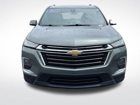 Used 2023 Chevrolet Traverse LT FWD image 9
