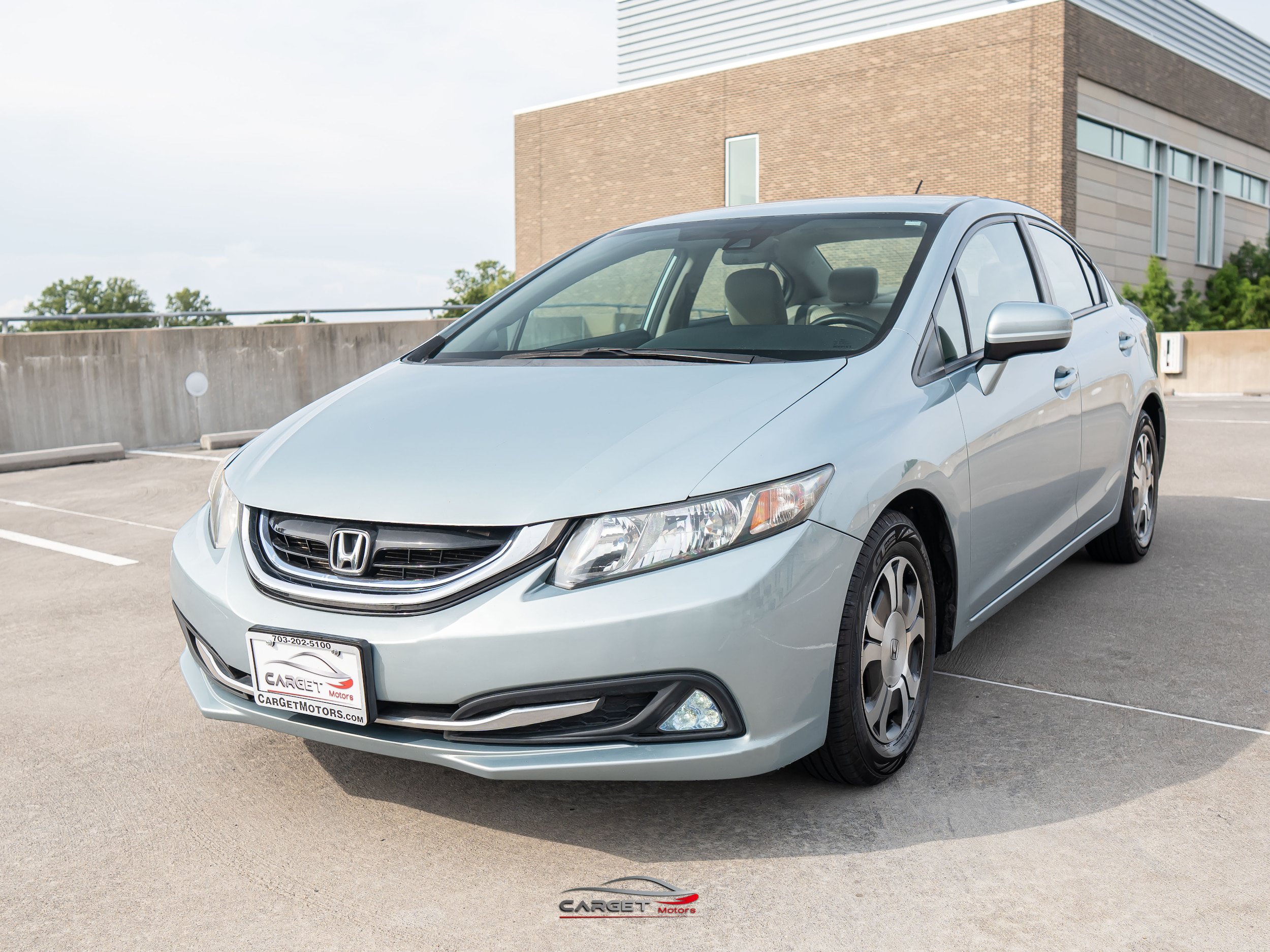 Used 2014 Honda Civic Hybrid Sedan image 3