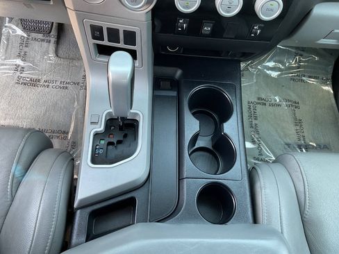 Used 2007 Toyota Tundra Limited AWD/4WD image 22