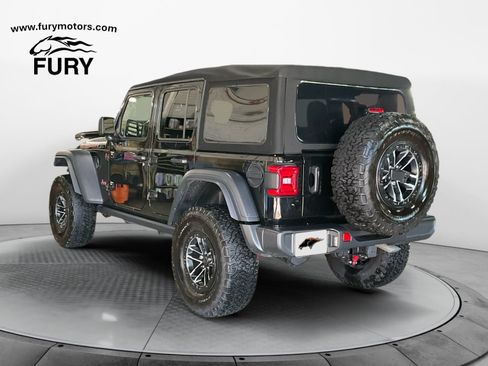 Used 2024 Jeep Wrangler Unlimited Rubicon w/ XTREMEE 35" Tire Package AWD/4WD image 6