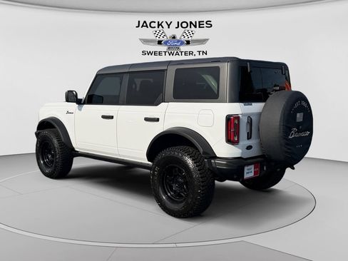 Used 2024 Ford Bronco Badlands w/ Sasquatch Package AWD/4WD image 3