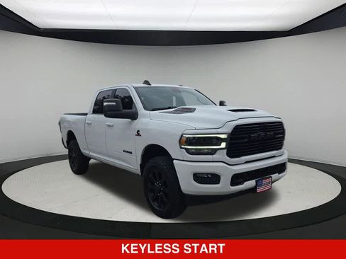 Used 2024 RAM 2500 Laramie w/ Night Edition AWD/4WD image 8