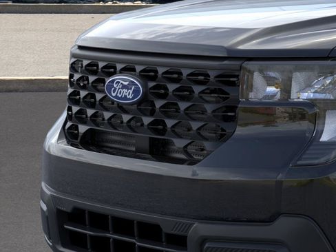 New 2026 Ford Maverick XL image 18