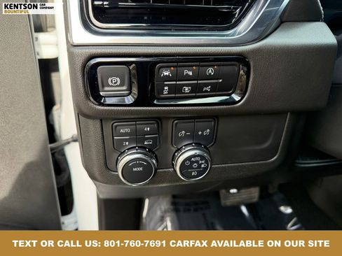 Used 2025 GMC Yukon Denali w/ Sun & Power Step Package image 21