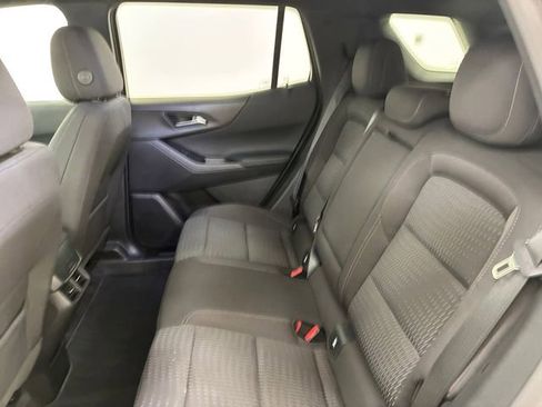 Used 2025 Chevrolet Equinox LT w/ Safety and Technology Package AWD/4WD image 18