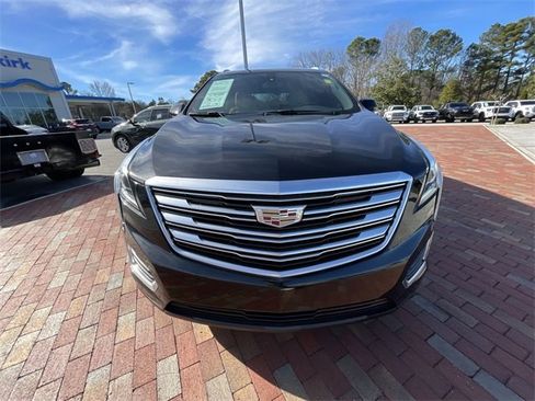 Used 2019 Cadillac XT5 FWD image 25
