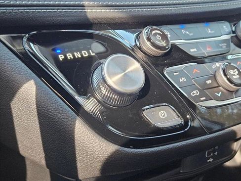 New 2026 Chrysler Pacifica Select image 17