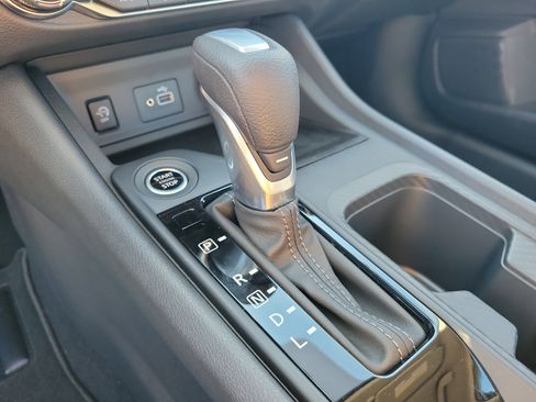 Certified 2025 Nissan Sentra S FWD image 14