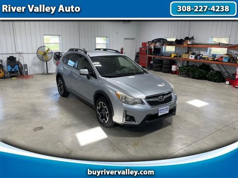 Used 2016 Subaru Crosstrek 2.0i Premium AWD/4WD image 1