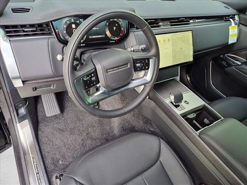 New 2026 Land Rover Range Rover SE AWD/4WD image 3