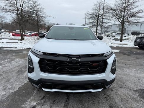 New 2026 Chevrolet Equinox RS w/ Convenience Package III image 2