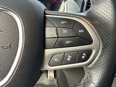 Used 2021 Jeep Grand Cherokee SRT image 31