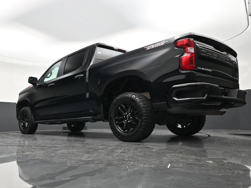 Used 2024 Chevrolet Silverado 1500 Custom Trail Boss AWD/4WD image 19