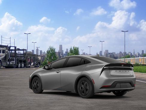 New 2026 Toyota Prius Plug-In Hybrid FWD image 6