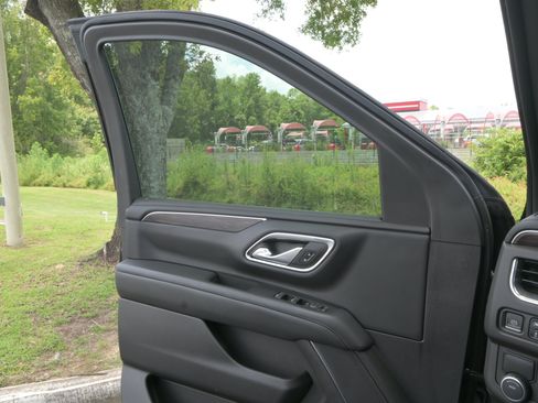 Used 2023 Chevrolet Tahoe LS RWD image 26