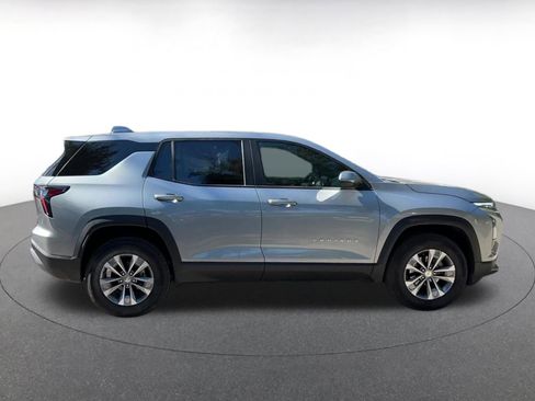 Used 2025 Chevrolet Equinox LT image 16