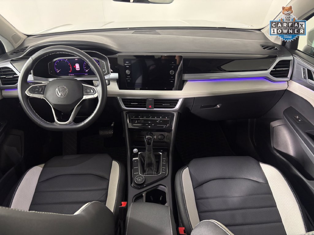 Used 2025 Volkswagen Taos SEL AWD/4WD image 14