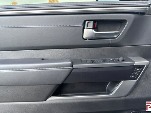 Used 2024 Toyota Tundra Platinum image 12