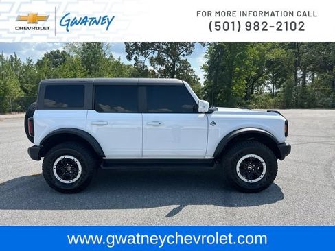 Used 2025 Ford Bronco Outer Banks w/ Sasquatch Package AWD/4WD image 4