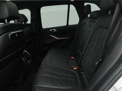 Used 2024 BMW X5 sDrive40i RWD image 33
